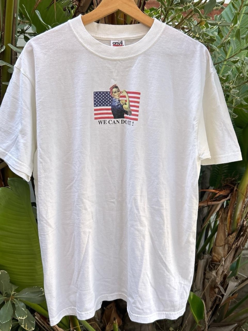 Vintage Y2K Rosie the Riveter We Can Do It USA Flag Anvil T Shirt L